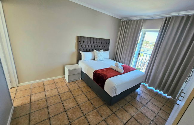 Bayside Terraces by Tanaka Kingdom - Photo 4