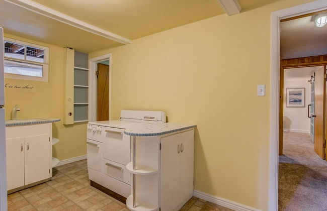 5BR Mnt Viewsdowntown Luxuryfirepit & RV Parking - Photo 16