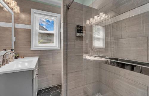 Lakefront Getaway - Dock, Pool, Sunset, Games - Foto 46