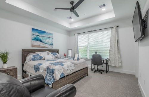 Cozy Duplex Mins to DT/ MCTR, free wi-fi/ Parking - Photo 11