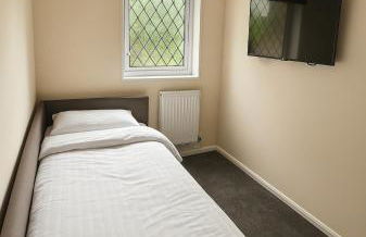 Stylish & Brand-New Home 2025 - Foto 2