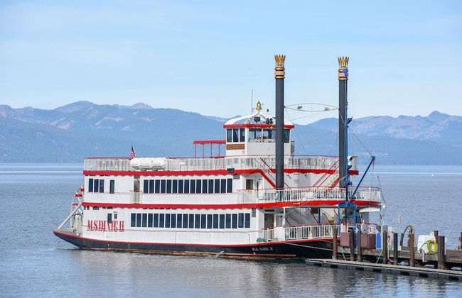 Zephyr Cove Cabin - Walk to Lake and Beach - Foto 19