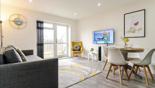 Bridge Court by Sterling Edge Apartments - Luxury Aparthotel - Stylish 1-bed Apartments - Balcony with Canal View or Private Garden - Free Parking - Foto 2