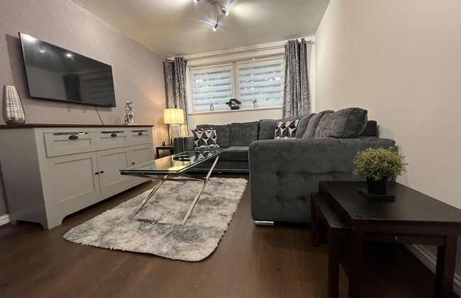 Modern Spacious Apartment in Private Grounds - Foto 6