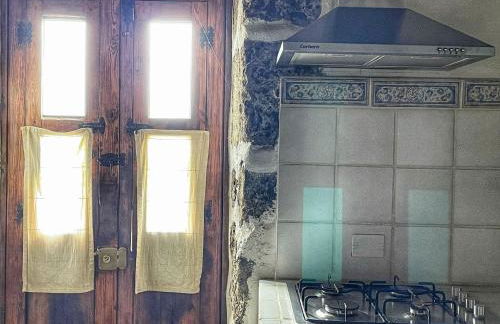 Casa Poesía de El Hierro - Poetry House of El Hierro, situated in the center of El Pinar - Foto 11