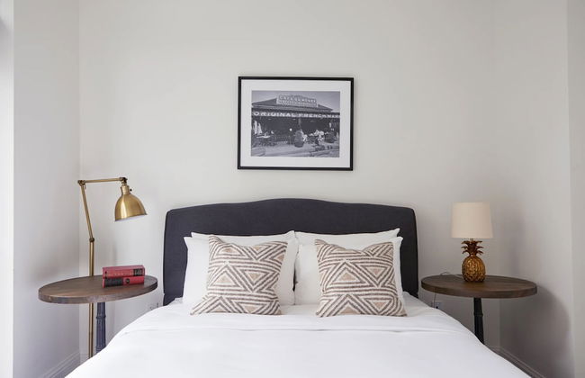 Roami at St. Charles - Photo 17