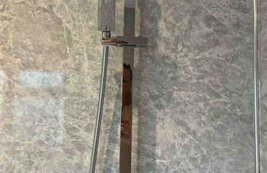 Oaklodge House - Photo 3