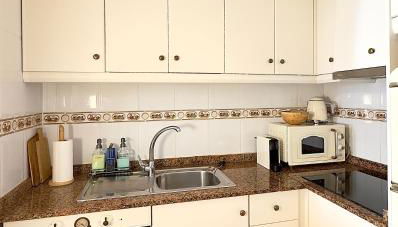 Cozy 2 bedroom apartment near Los Locos Beach - Foto 2