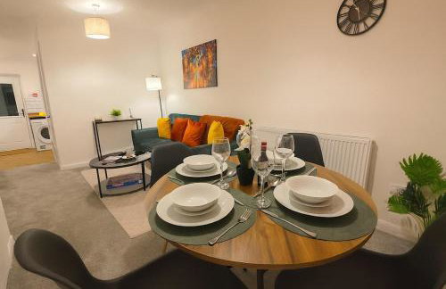 Cambridge Stylish Hot Tub Stay Sleeps 10 - Foto 22