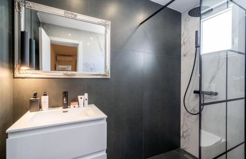 Luxury Villa Emma with Private Pool - Foto 47