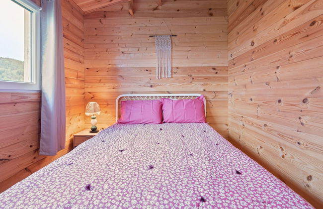 Secluded Chalet in Egliseneuve des Liards - Photo 7