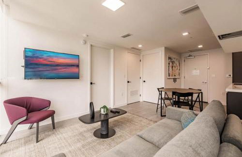 Exclusive Condo w Beautiful City Views and Full Amenities! - Foto 11