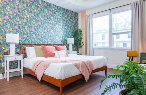 The Botanical Suite Newly Built Upscale Central - Photo 1