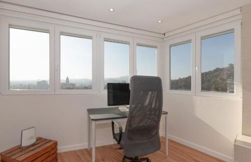 Luxury beach/port apartment - Photo 18