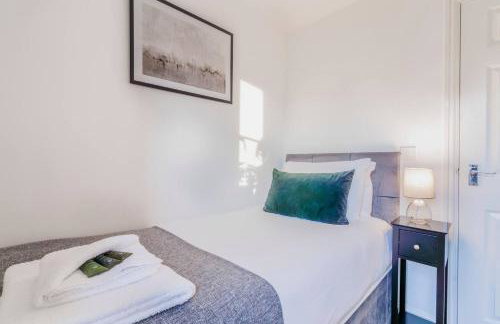 Wootton Perfect For Long Stays 3 Bedroom Parking - Foto 50