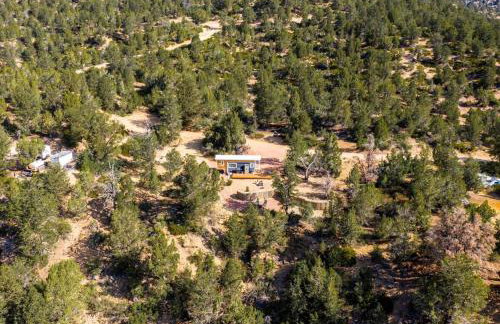 Angel's Landing Tiny East Zion & Bryce Canyon - Photo 46