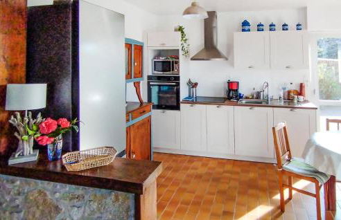 3 Bedroom Nice Home In Kerbors - Foto 19