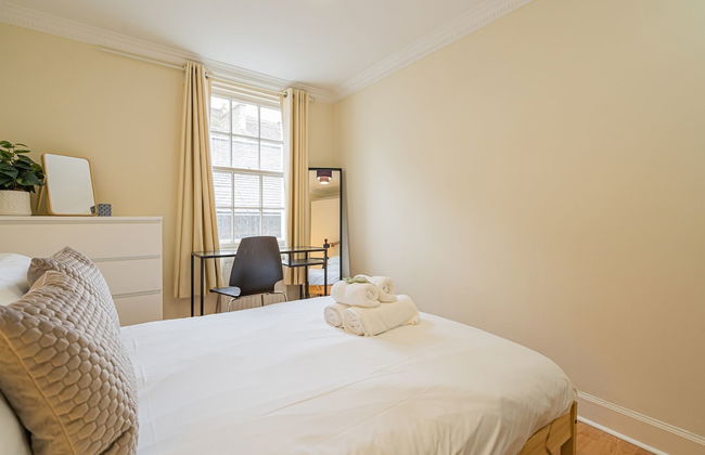 2 Bed Grassmarket Apartment - Foto 5