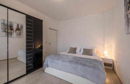 Villa Relax, private pool,barbecue! - Photo 23