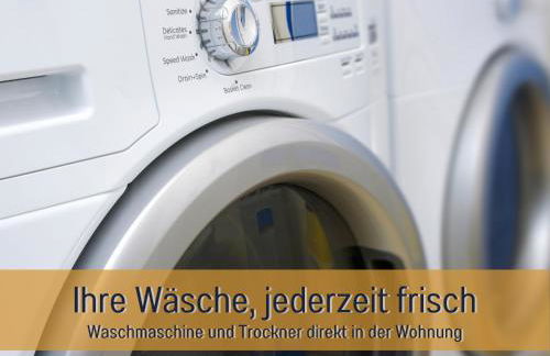 Ferienhaus Höckelheim- 300qm - 3 Wohnungen - 12 Zimmer - bis 18 Gäste - Kleinkinder reisen gratis - für Familien und Gruppen - Küchen mit Spülmaschine Backofen, Mikrowelle - Smart-TV - WLAN - Fußbodenheizung, Klimaanlage & Raffstores - nähe Göttingen - Foto 48