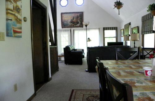 Cottage Rental on Chappaquiddick Island with Transferable Ferry Ticket Availability Massachusetts - Foto 10