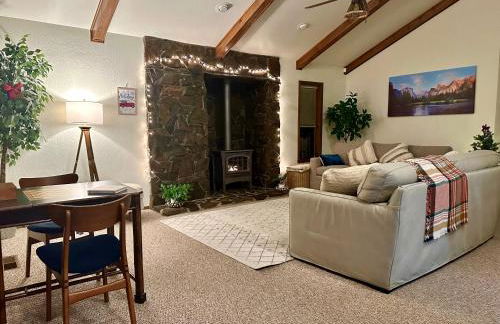 Luxury Yosemite Lake House - Foto 18