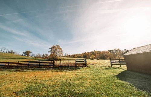 Majestic Home in Hocking wPool Jacuzzi Basketball - Foto 34