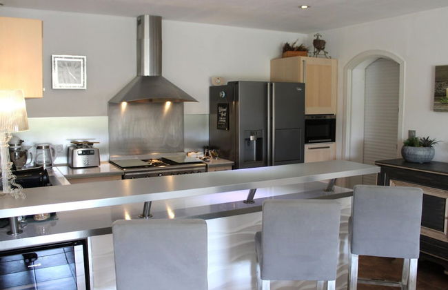 Holiday Home With Large Garden and Pool - Foto 11