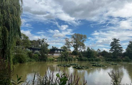 Beautiful Open Plan Lakeside Lodge, Shearsby - Photo 38