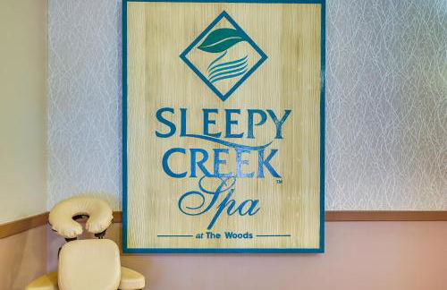 Charming Hedgesville Retreat with Deck and Fireplace! - Foto 32