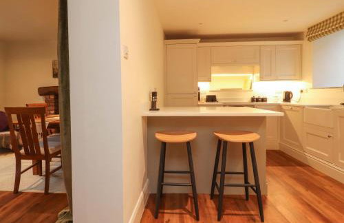 Cobble Cottage - Photo 12