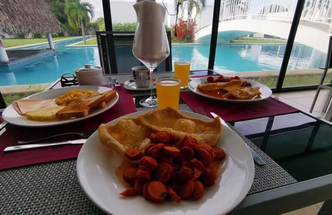 Village at the Pool - Foto 14