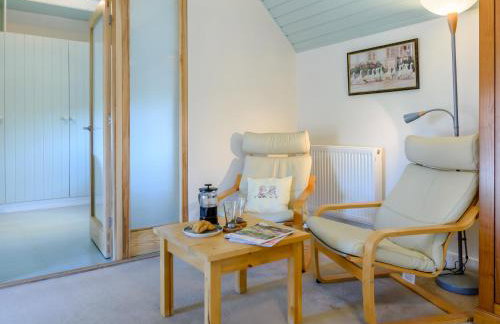 The Hideaway The Den - Photo 16