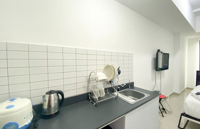 Restful And Tidy Studio Sayana Bekasi Apartment - Foto 6