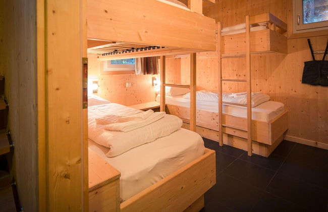 Appealing Chalet With Infrared Sauna - Photo 6