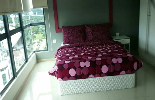 Lawang Suite 1 Bedroom Corner Apartment - Photo 5
