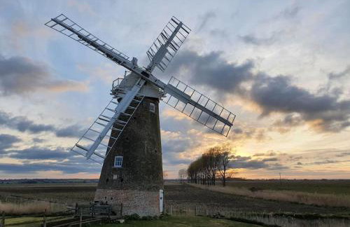 Bonneys Barn Retreat - Luxury homely getaway - Photo 33