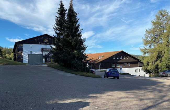 Cozy ans Spacious Apartment With Scenic Views - Photo 11