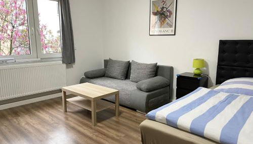 2-Schlafzimmer-Wohnung mit Parkplatz-Balkon-Küche- Garten, Nahe DUS Airport, Messe - Foto 2