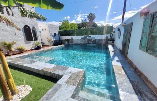 GATU PREMIUM Villa Lurberri piscina privada, 4 dormitorios, 2 baños, parking , jardines, " Preferente mayores de 25 años y familias " ín y barbacoa - Foto 41