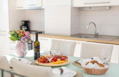 Spacious Beachfront Apartments Tanita - Foto 46