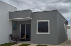 Casa nova e aconchegante em condomínio - Foto 2