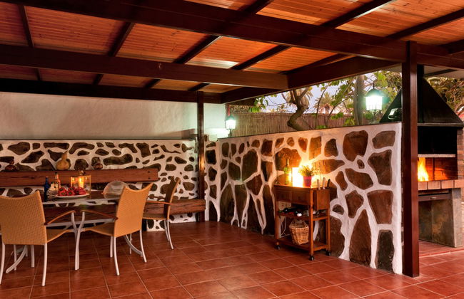 Villa With Pool and Beautiful Architecture - Foto 11