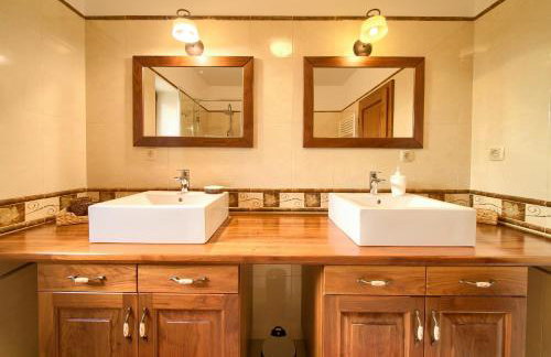 Villa Maria - Photo 22