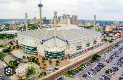 Downtown SA Cozy & Central 2 BR Apt - Foto 15