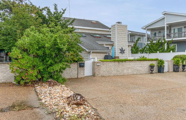 Oasis Steps From Beach Outdoor Shower and Dining - Foto 3