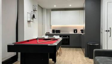 High-end 2 Bed Retreat - AO Arena & Victoria Stn - Foto 1