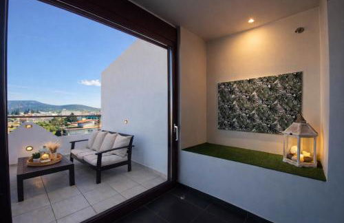 5-Star feel - Luxury penthouse for 4 with huge balcony & view ,8 min from Athens airport - Foto 20