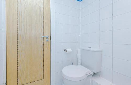 Central Leeds 2BR 2BA, Wi-Fi, Kitchen, Sleeps 5 - Foto 66