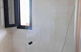 Apartamento junto a la playa con piscina y parking - Foto 14